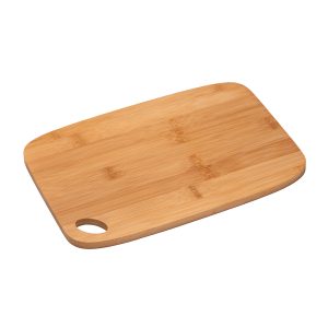 Tabla de cocina de bambú con esquinas redondeadas y agujero para colgar.